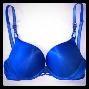 VS Miraculous Plunge 32B Limited Edition Bra